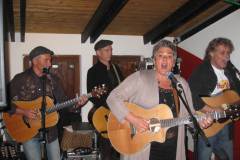 11gravelroad_014